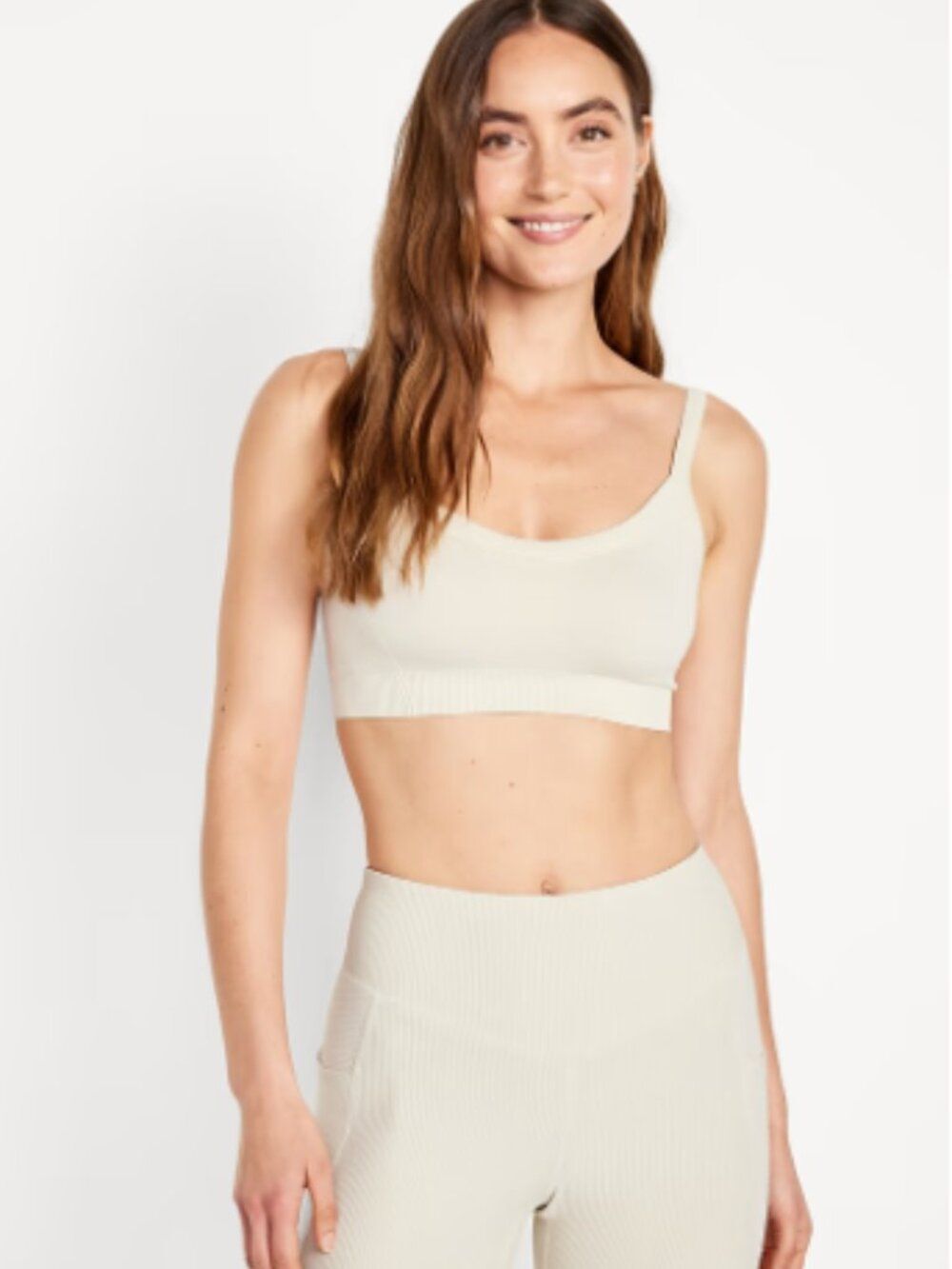OLD NAVY Medium Light Support Fluid Seamless Ribbed Sports Bra Cream Neutral